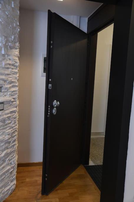 Syntagma Square, 30Sqm Nikis Luxurious Studio Athena Bagian luar foto