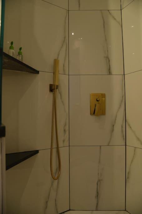 Syntagma Square, 30Sqm Nikis Luxurious Studio Athena Bagian luar foto