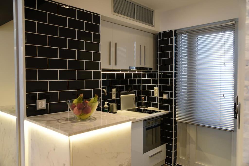 Syntagma Square, 30Sqm Nikis Luxurious Studio Athena Bagian luar foto