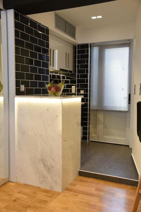 Syntagma Square, 30Sqm Nikis Luxurious Studio Athena Bagian luar foto