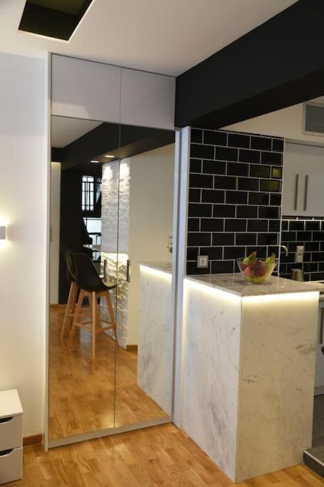 Syntagma Square, 30Sqm Nikis Luxurious Studio Athena Bagian luar foto