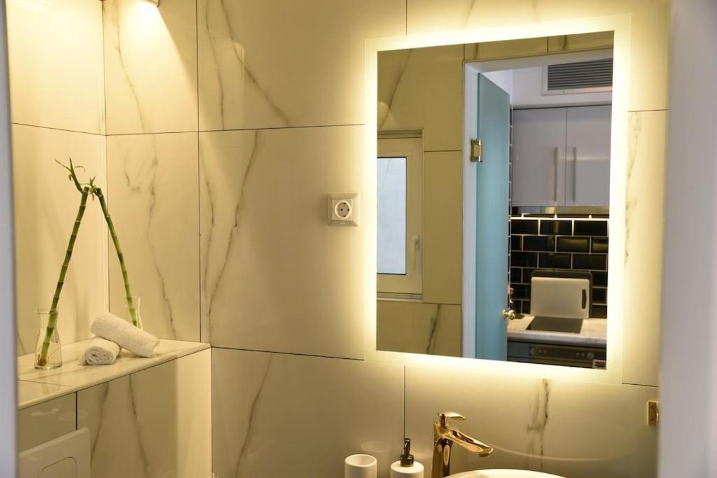 Syntagma Square, 30Sqm Nikis Luxurious Studio Athena Bagian luar foto