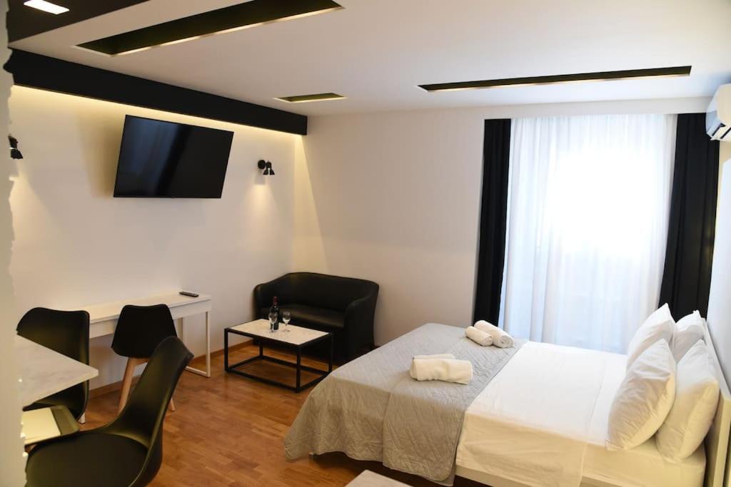 Syntagma Square, 30Sqm Nikis Luxurious Studio Athena Bagian luar foto