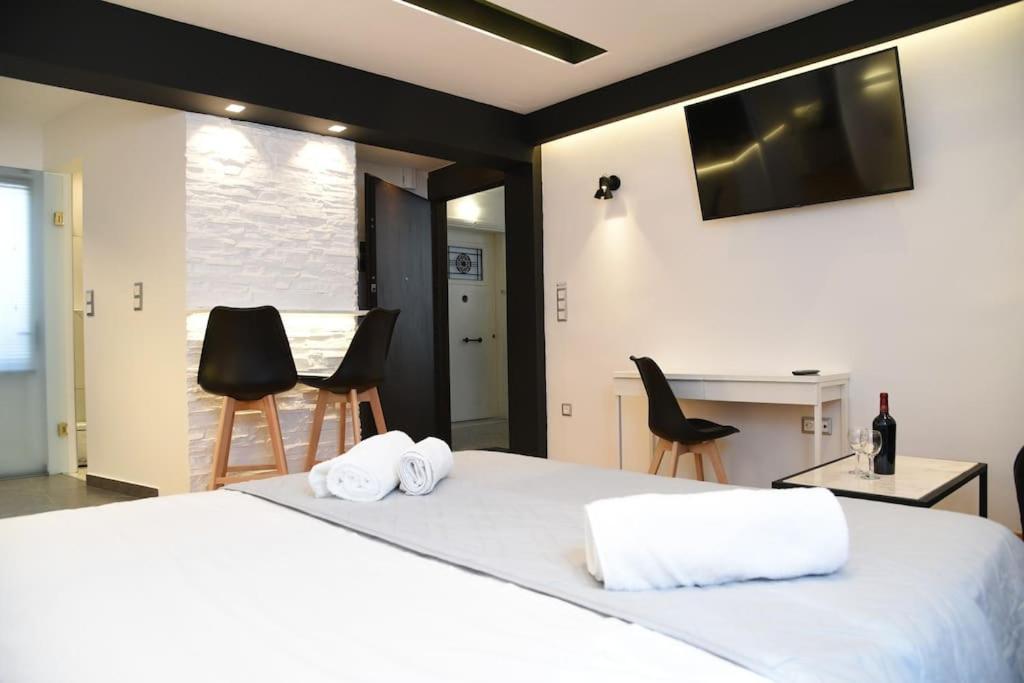 Syntagma Square, 30Sqm Nikis Luxurious Studio Athena Bagian luar foto
